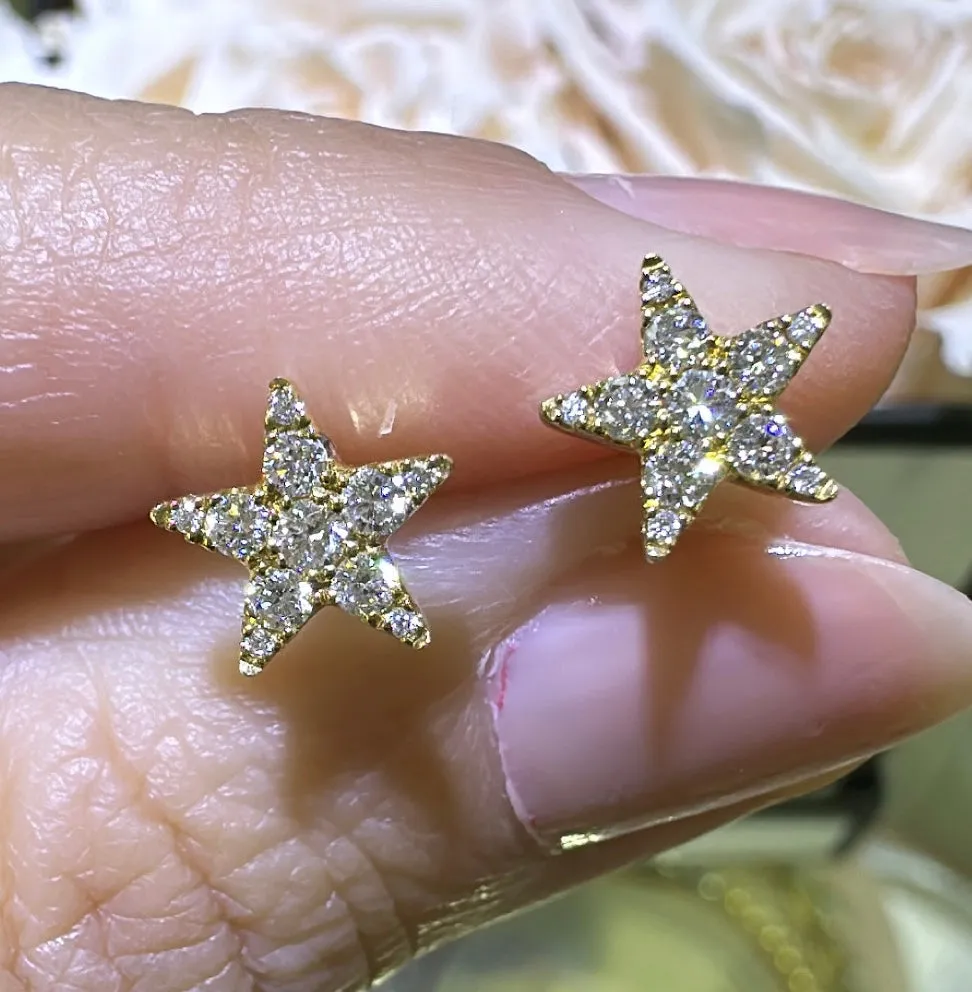 0.31ct tw Diamond Star Stud Earrings