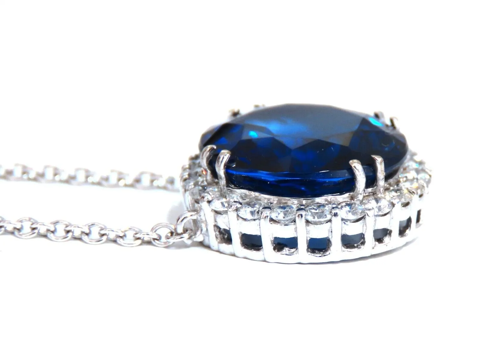 20.09ct Lab Round Blue Sapphire Diamonds pendant 14kt