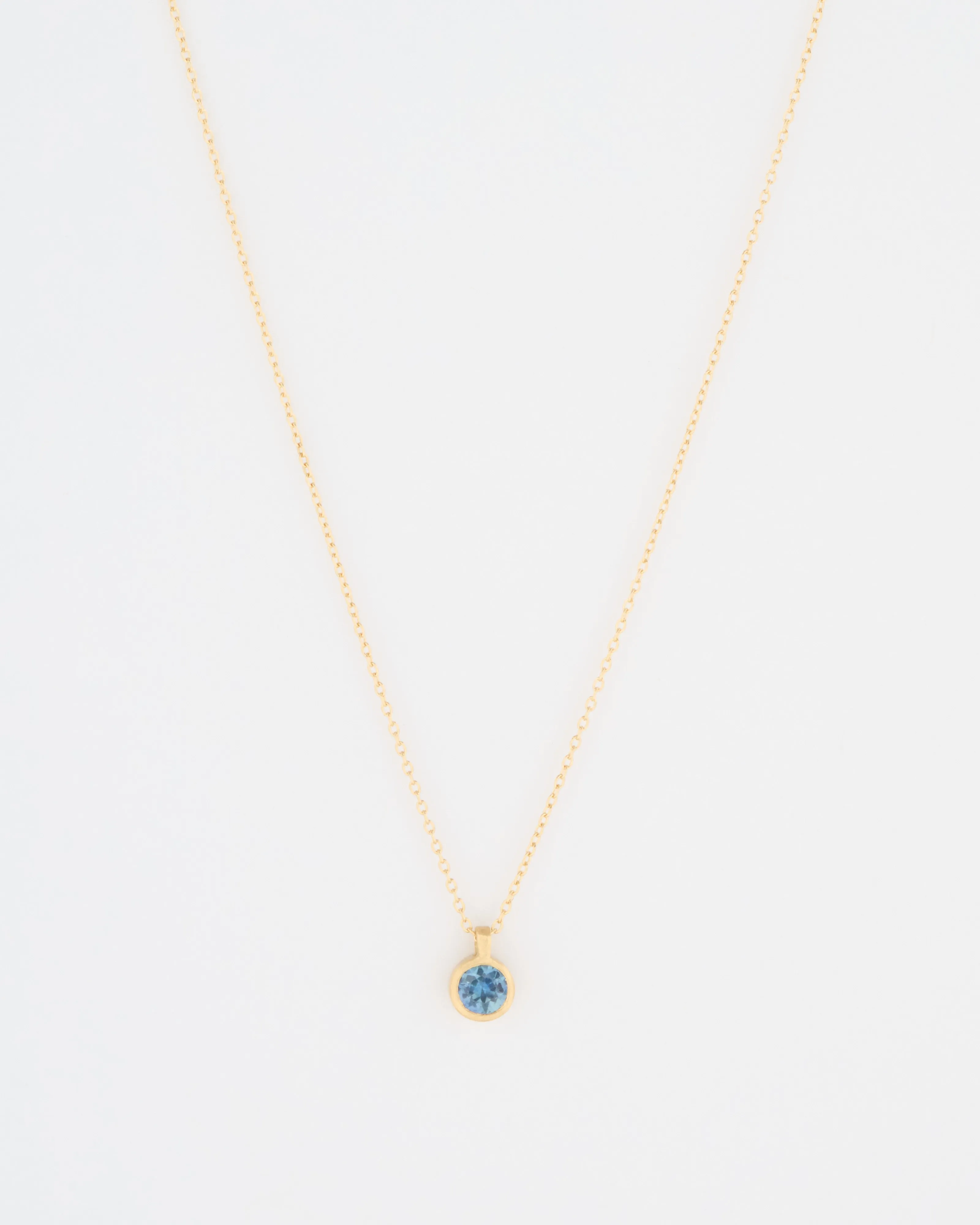 4mm sapphire pendant necklace