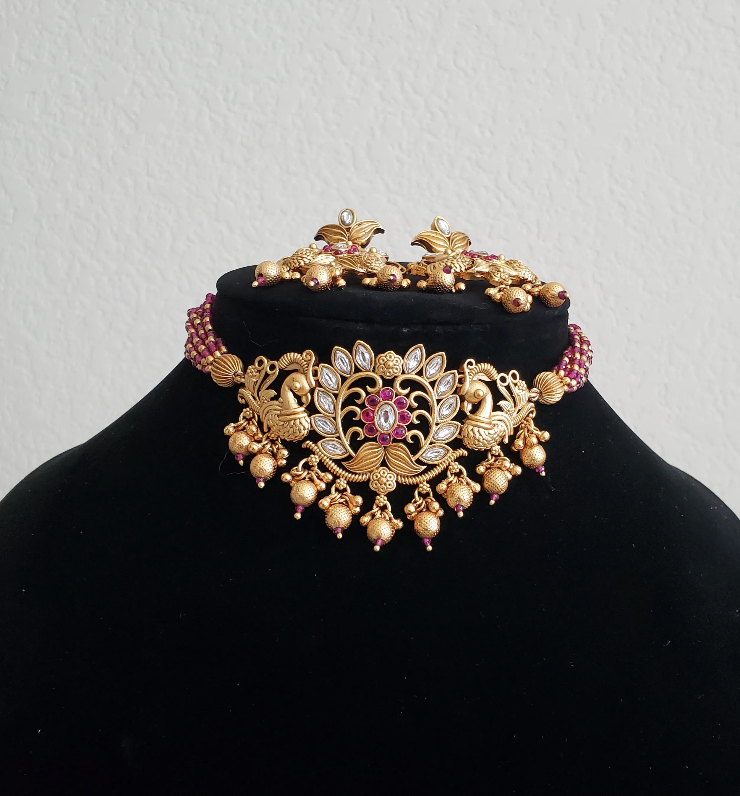 Antique Peacock Necklace With Matte Gold Plating