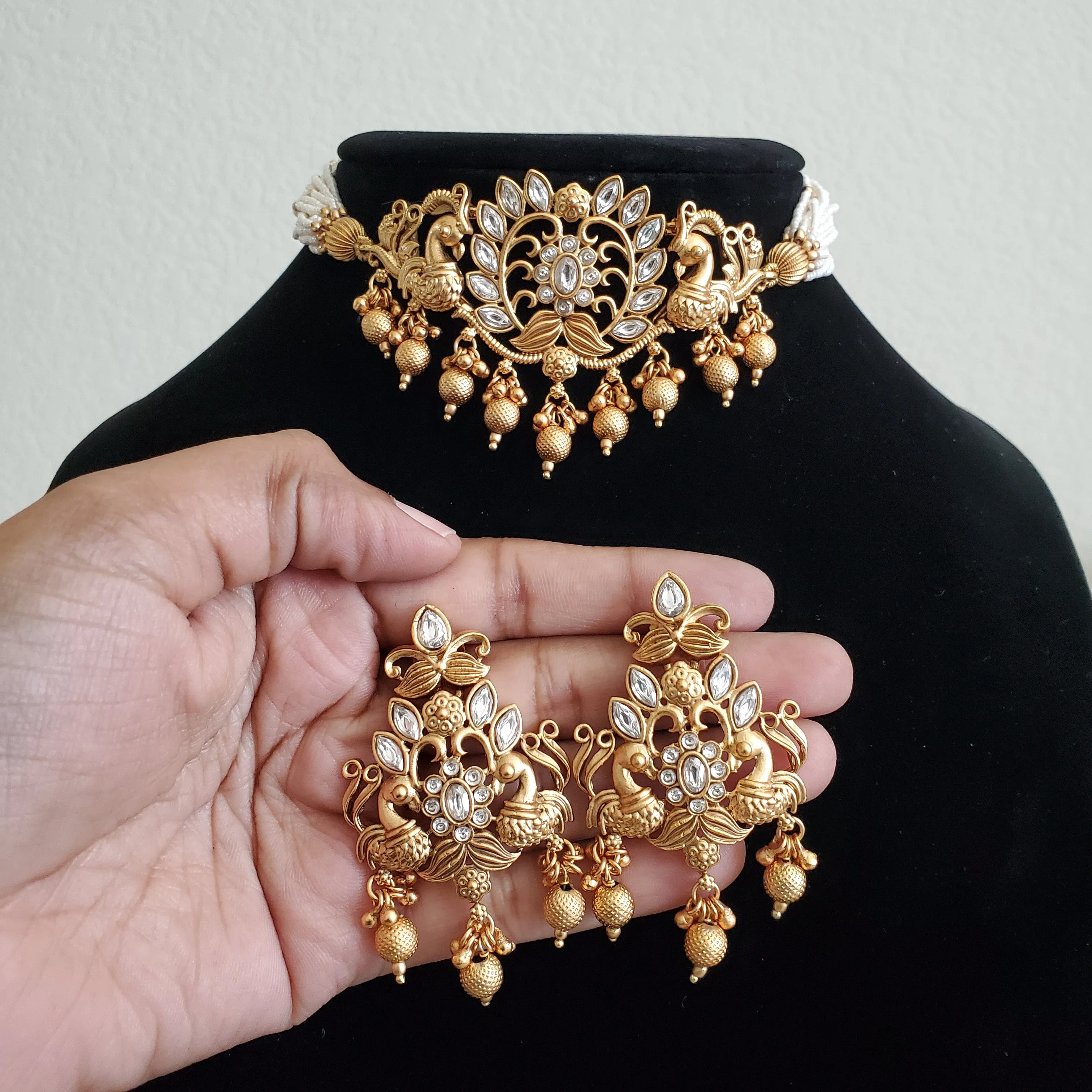 Antique Peacock Necklace With Matte Gold Plating