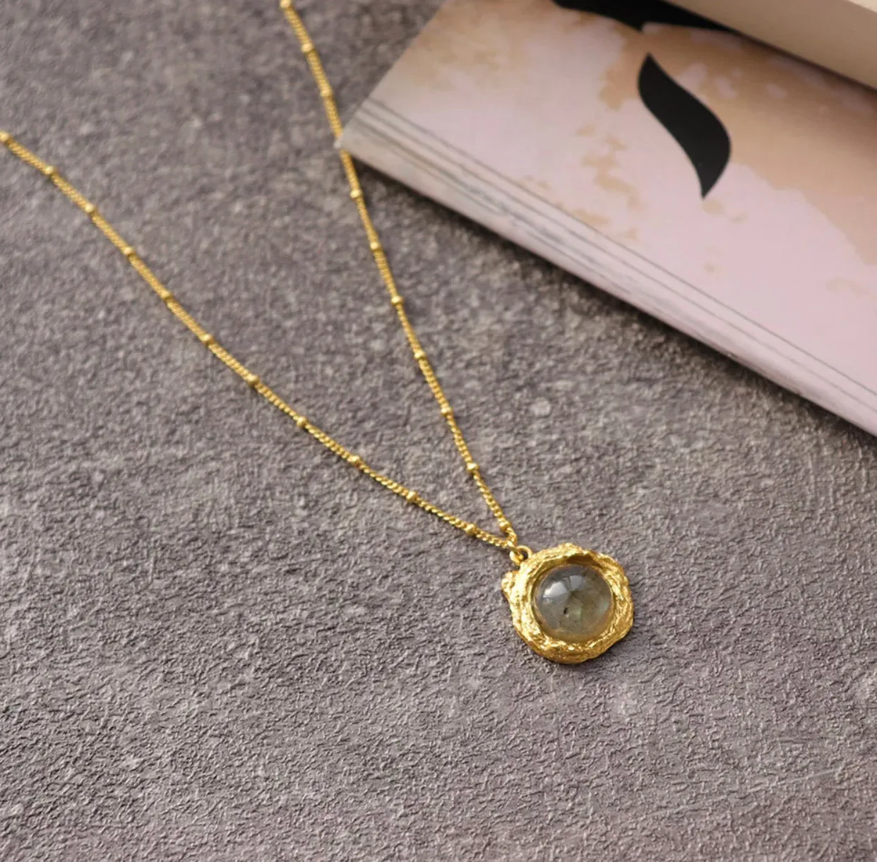 Artemís Necklace