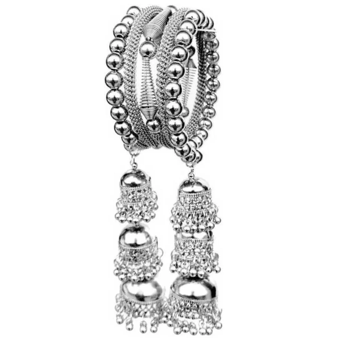 Combo of Hanging Bracelet and Bahubali Earrings With Maang Tikka