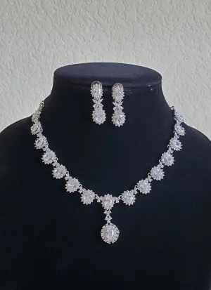 Cz Classic Necklace With Rhodium Plating GR17 White