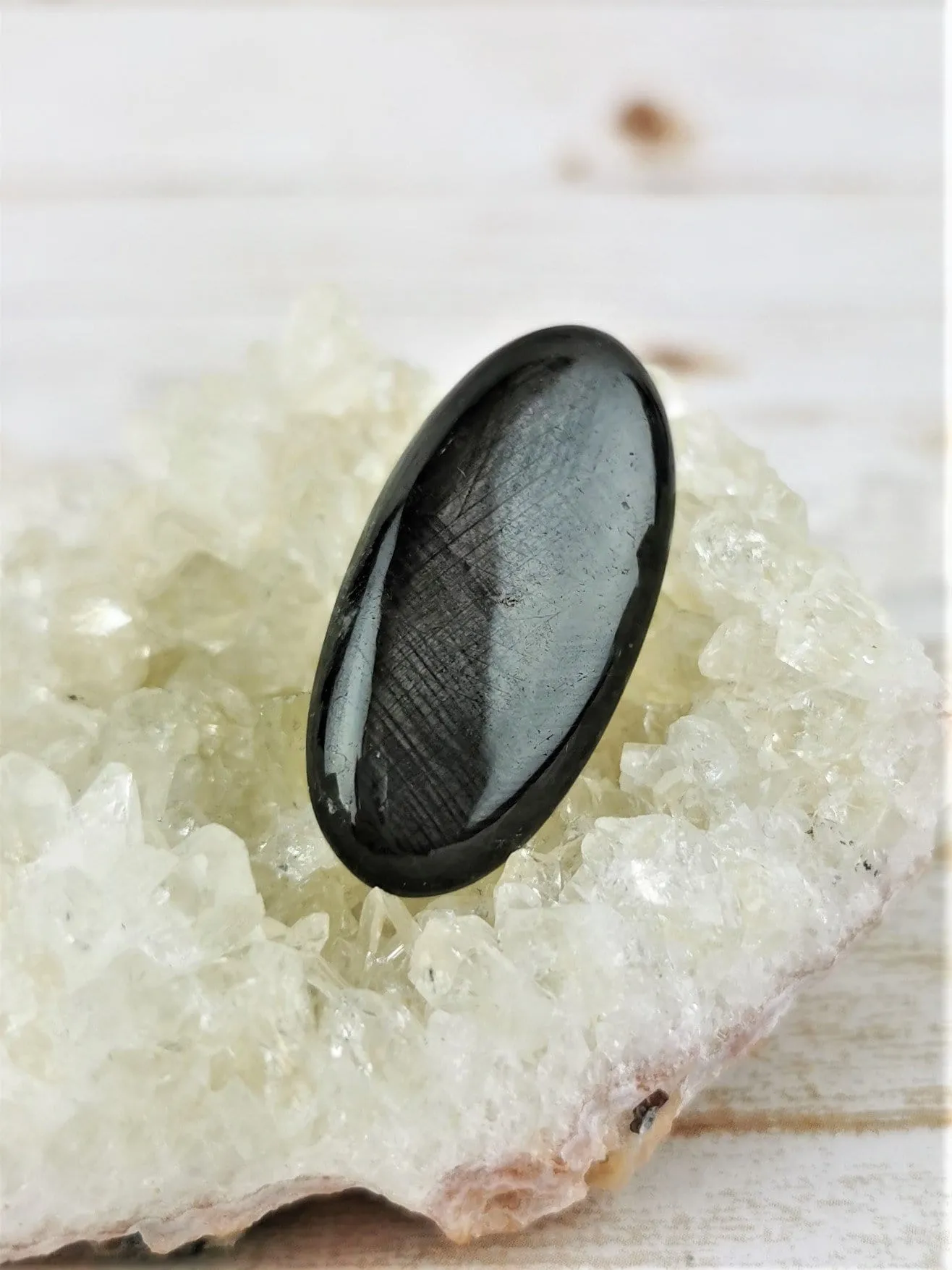 Eye of Odin Star Sapphire Cabochon