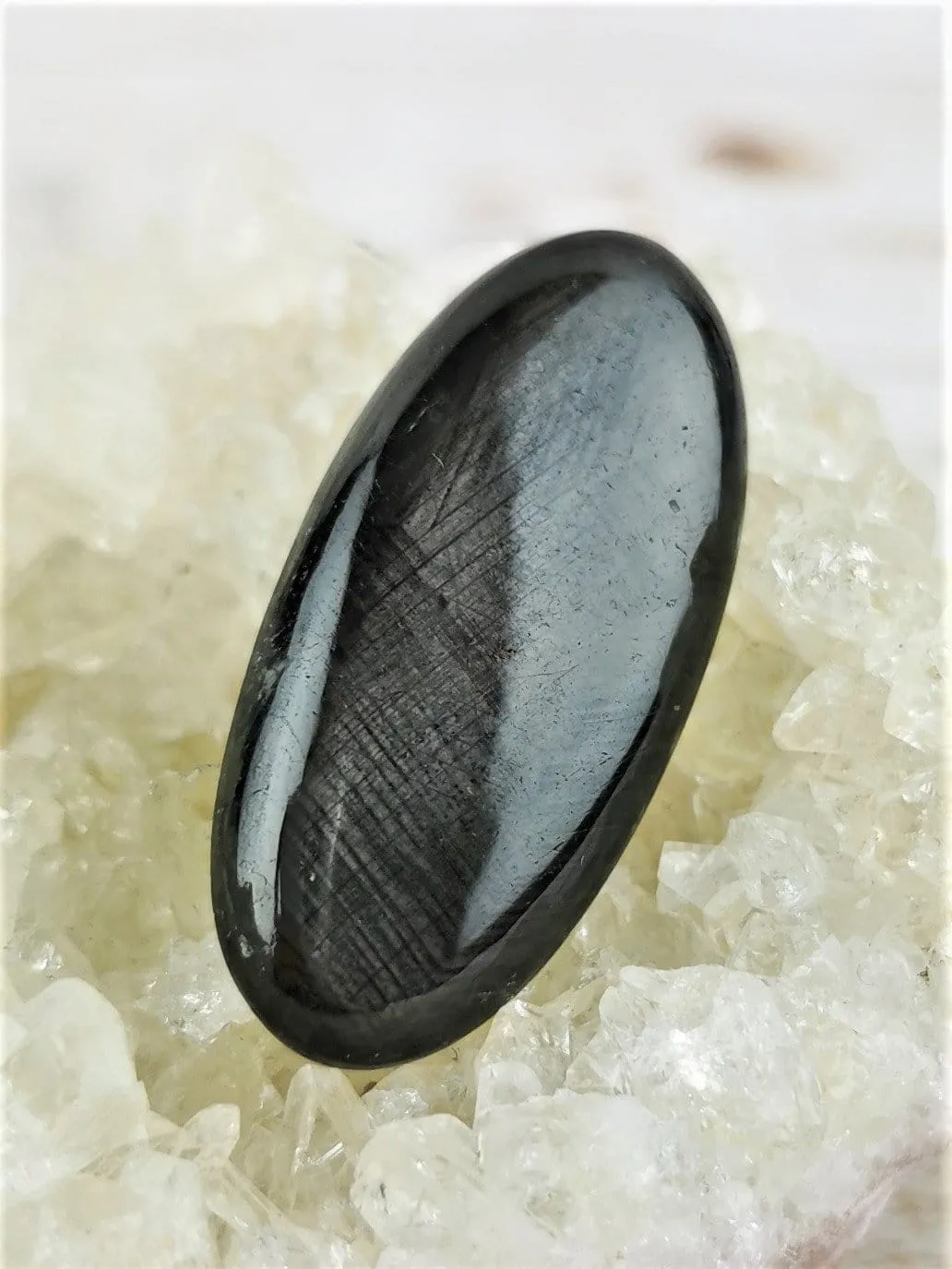 Eye of Odin Star Sapphire Cabochon