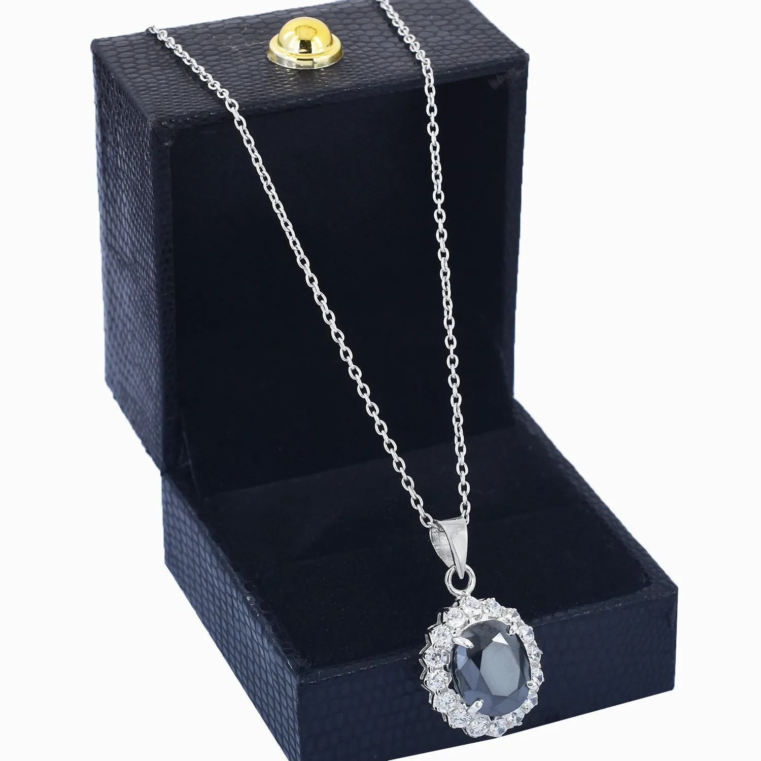 For Ideal Gift 4.50 Carat Oval Shaped Black Diamond Solitaire Pendant, 925 Silver, Excellent Cut & Luster