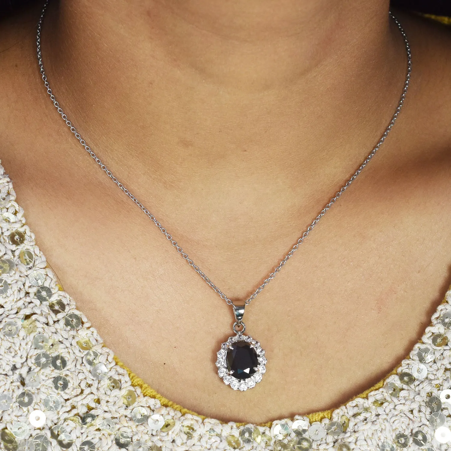 For Ideal Gift 4.50 Carat Oval Shaped Black Diamond Solitaire Pendant, 925 Silver, Excellent Cut & Luster