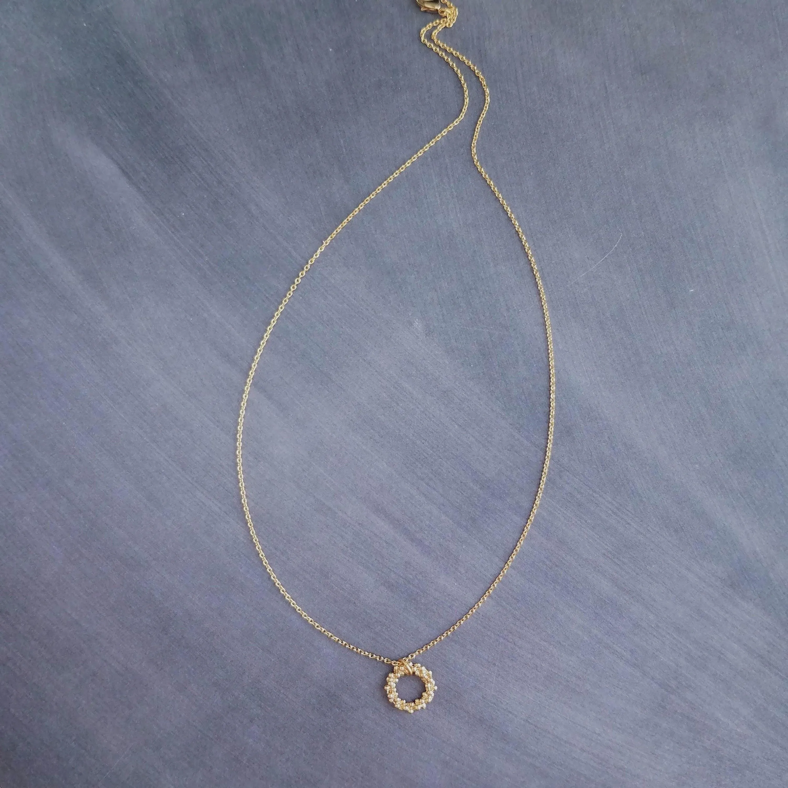 Gold Circle Necklace, round pendant, bubble necklace, gold ring pendant, thin delicate chain, eternity pendant, eternity necklace, 14K gold