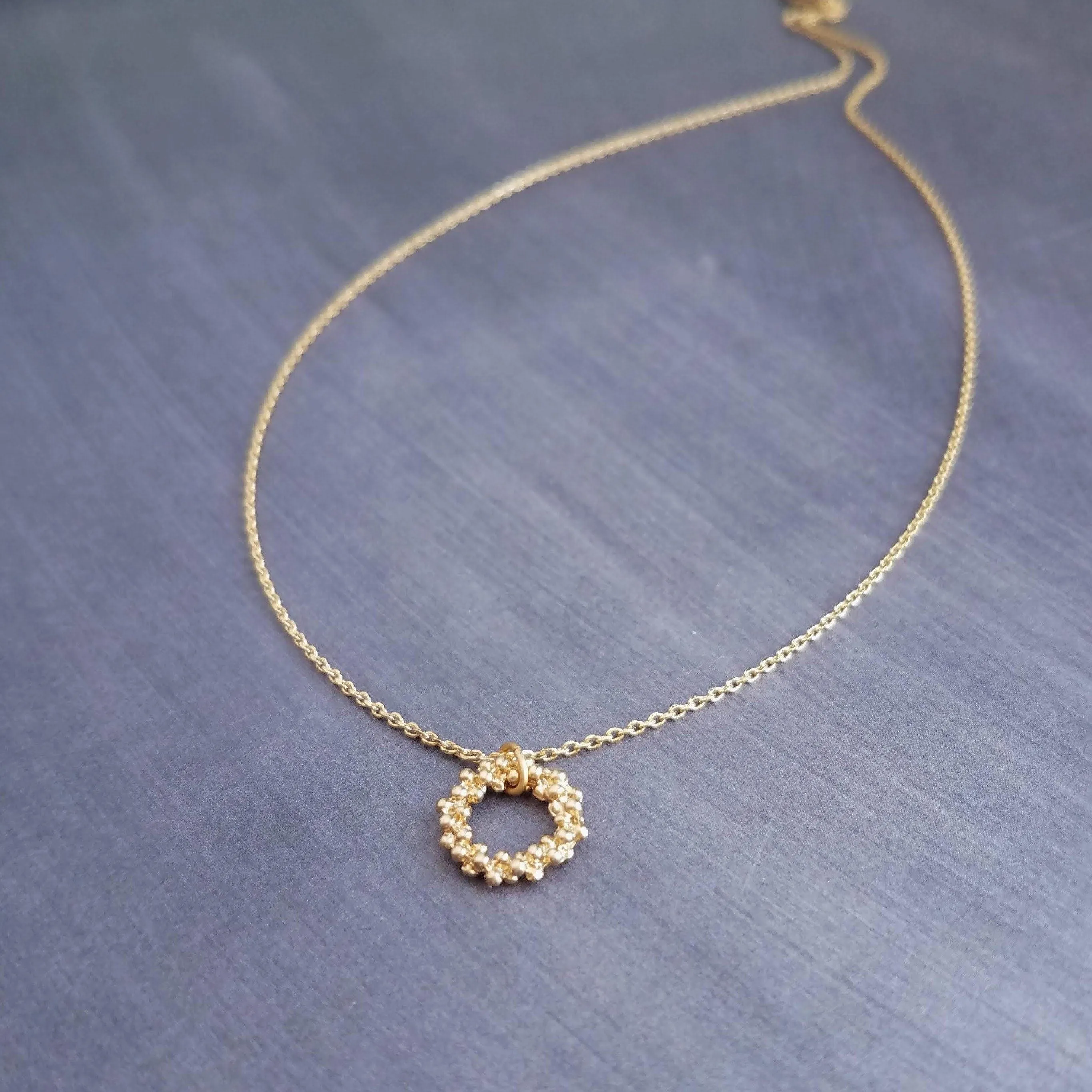 Gold Circle Necklace, round pendant, bubble necklace, gold ring pendant, thin delicate chain, eternity pendant, eternity necklace, 14K gold