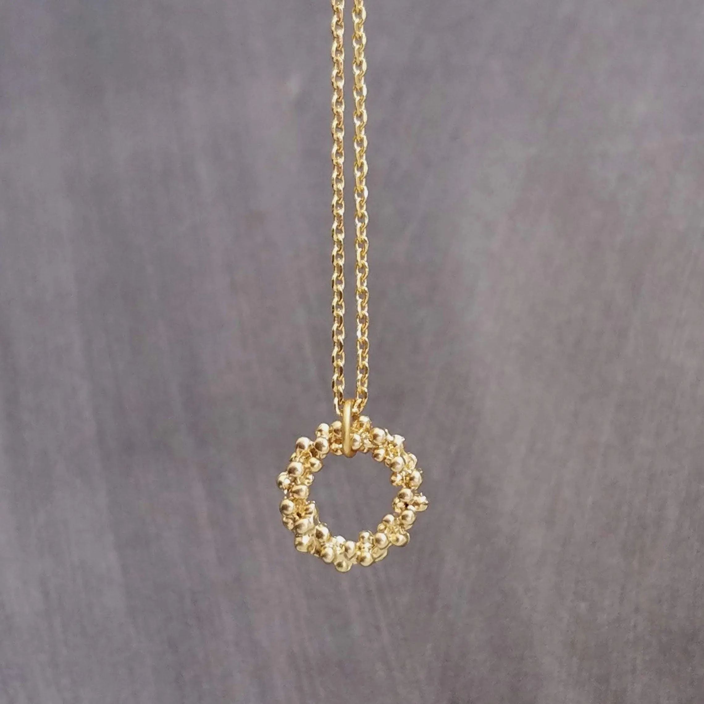 Gold Circle Necklace, round pendant, bubble necklace, gold ring pendant, thin delicate chain, eternity pendant, eternity necklace, 14K gold