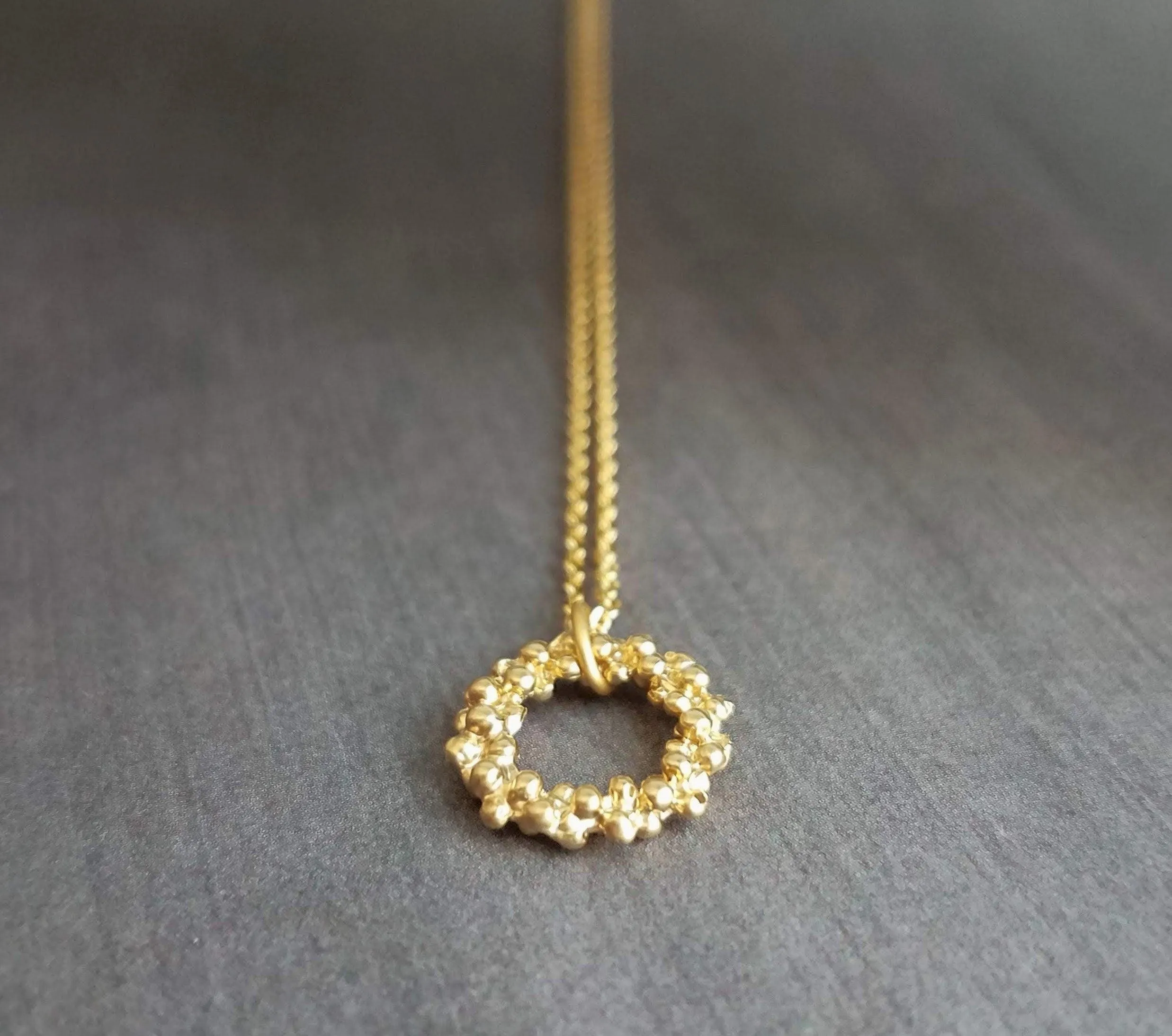 Gold Circle Necklace, round pendant, bubble necklace, gold ring pendant, thin delicate chain, eternity pendant, eternity necklace, 14K gold