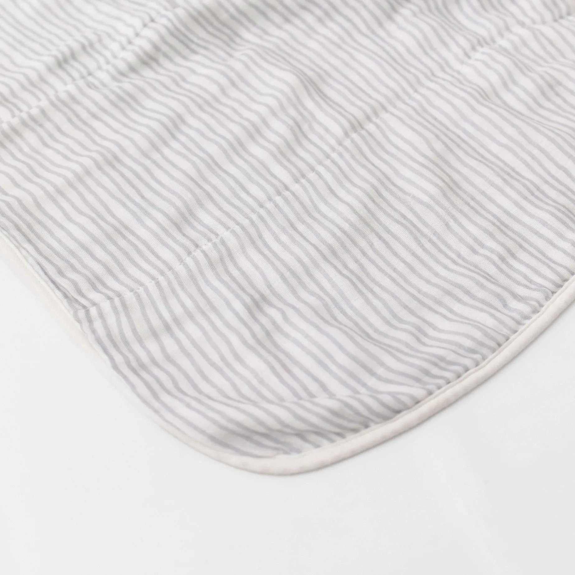 Gray Wave Blanket