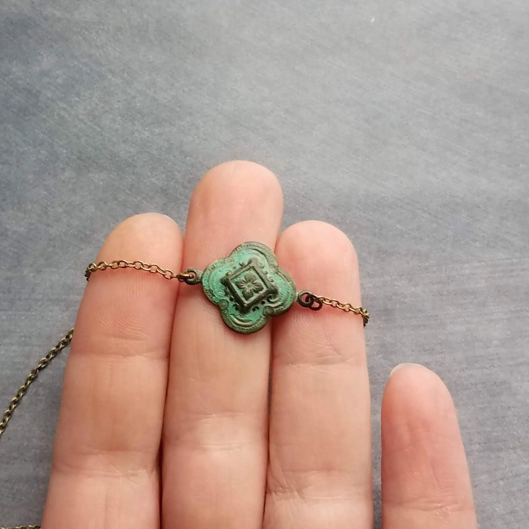 Green Clover Necklace, little clover pendant, green patina necklace, antique bronze chain, 4 leaf clover necklace, rustic necklace verdigris