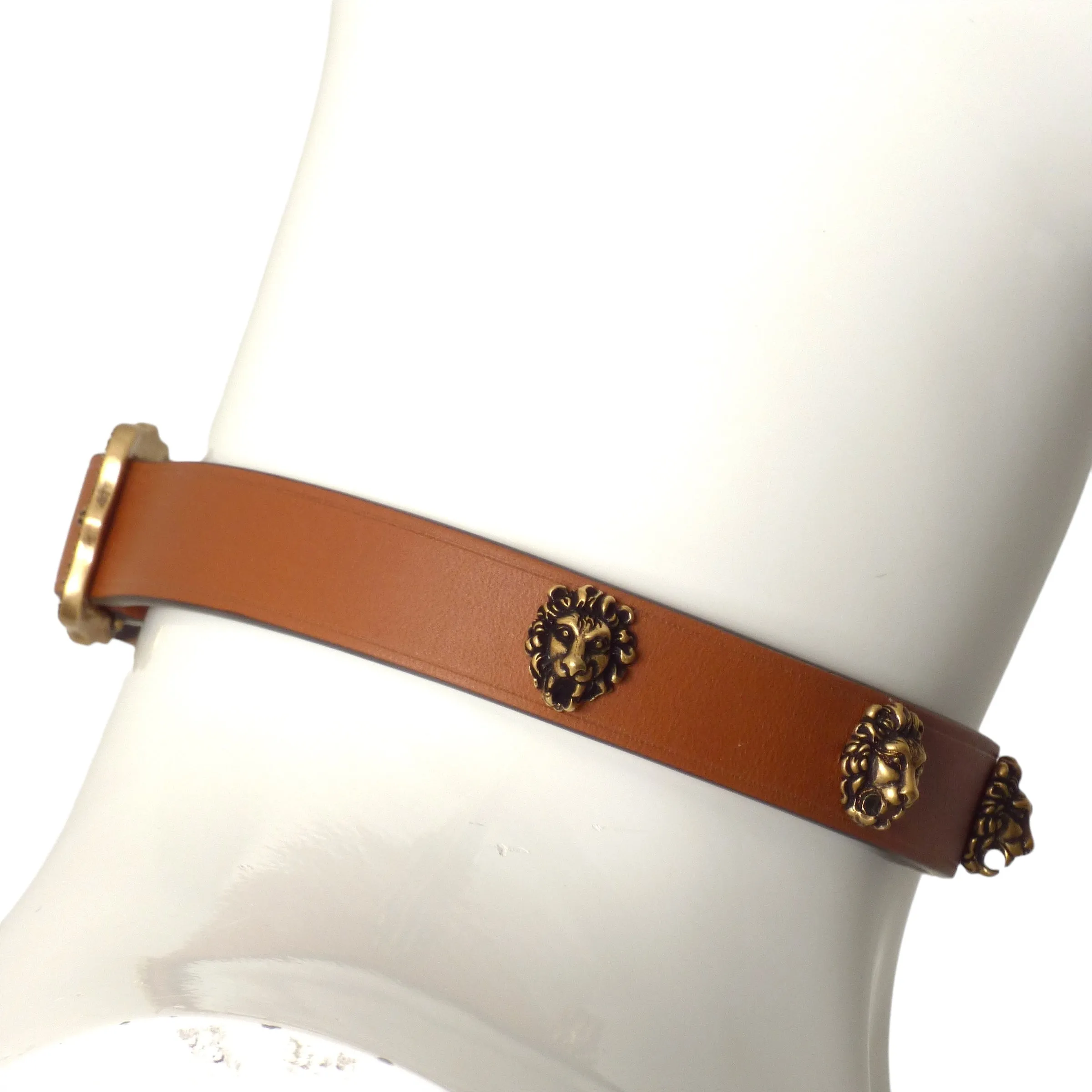 GUCCI- Brown Leather Multi Lions Head Choker