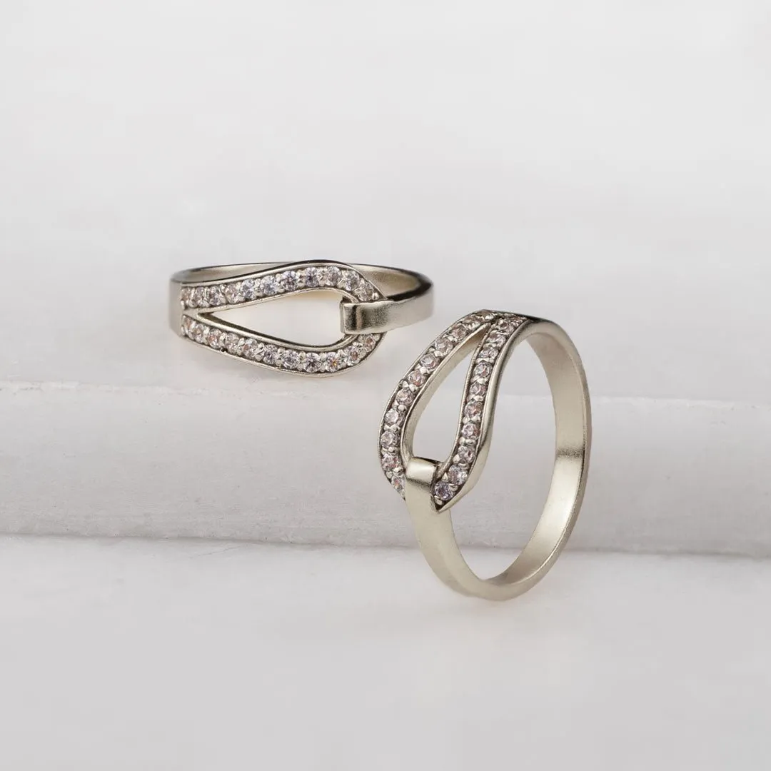 Levade - Moissanite Clear Stone Sterling Silver Horseshoe Earring
