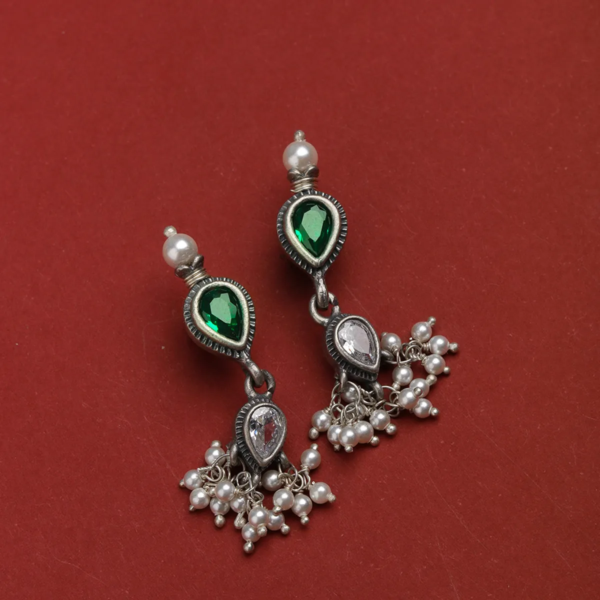Maharashtrian Tanmani Silver Necklace (Green & White) by Moha