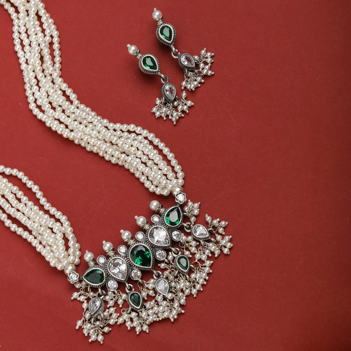 Maharashtrian Tanmani Silver Necklace (Green & White) by Moha