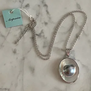 Natural Color Mabe Blister Pearl in Shell Oval Pendant on Adjustable Chain / Rhodium-Plated Sterling Silver