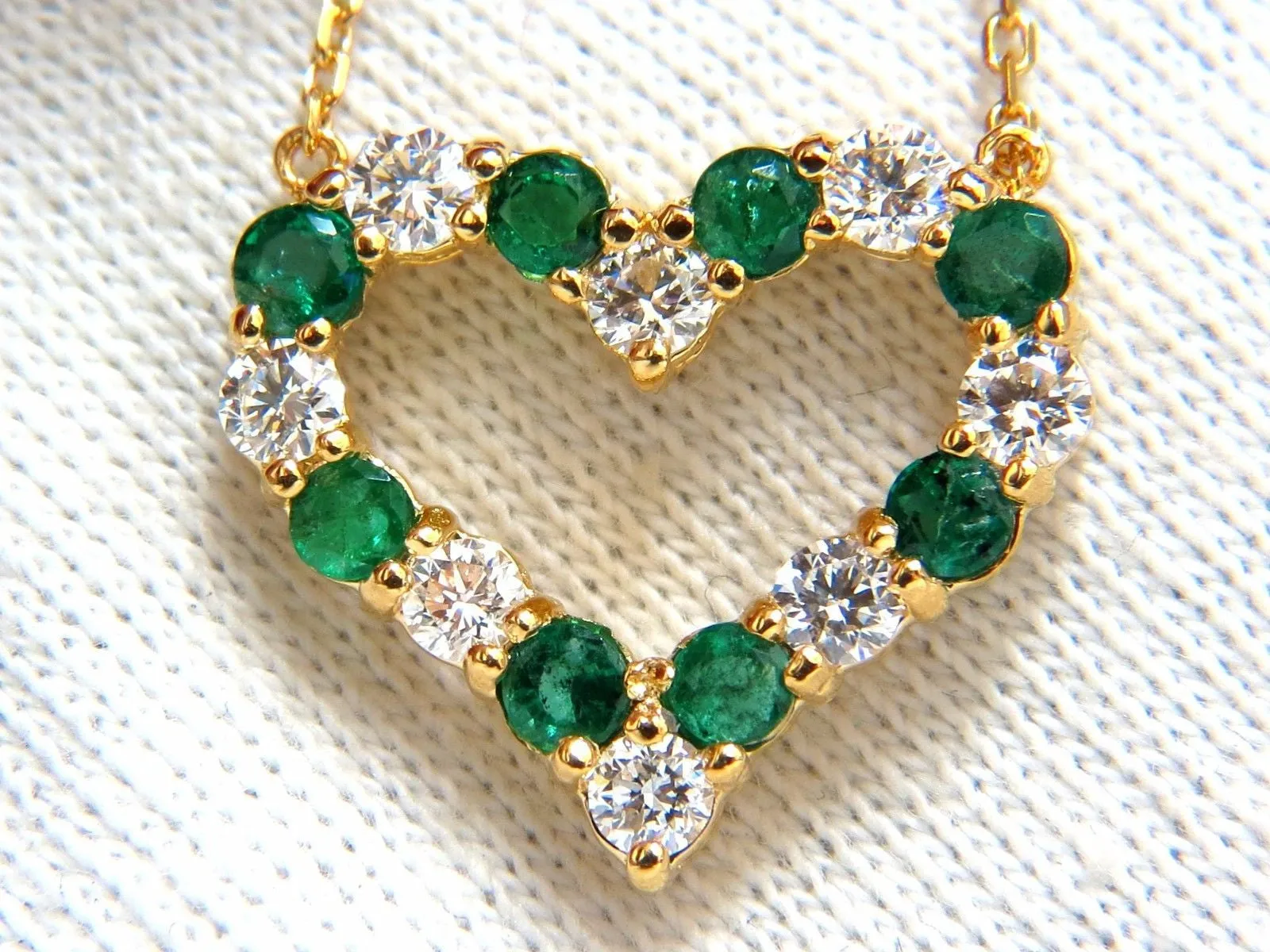 Natural Emeralds & Diamonds open heart necklace 1.84ct. 14kt G/Vs