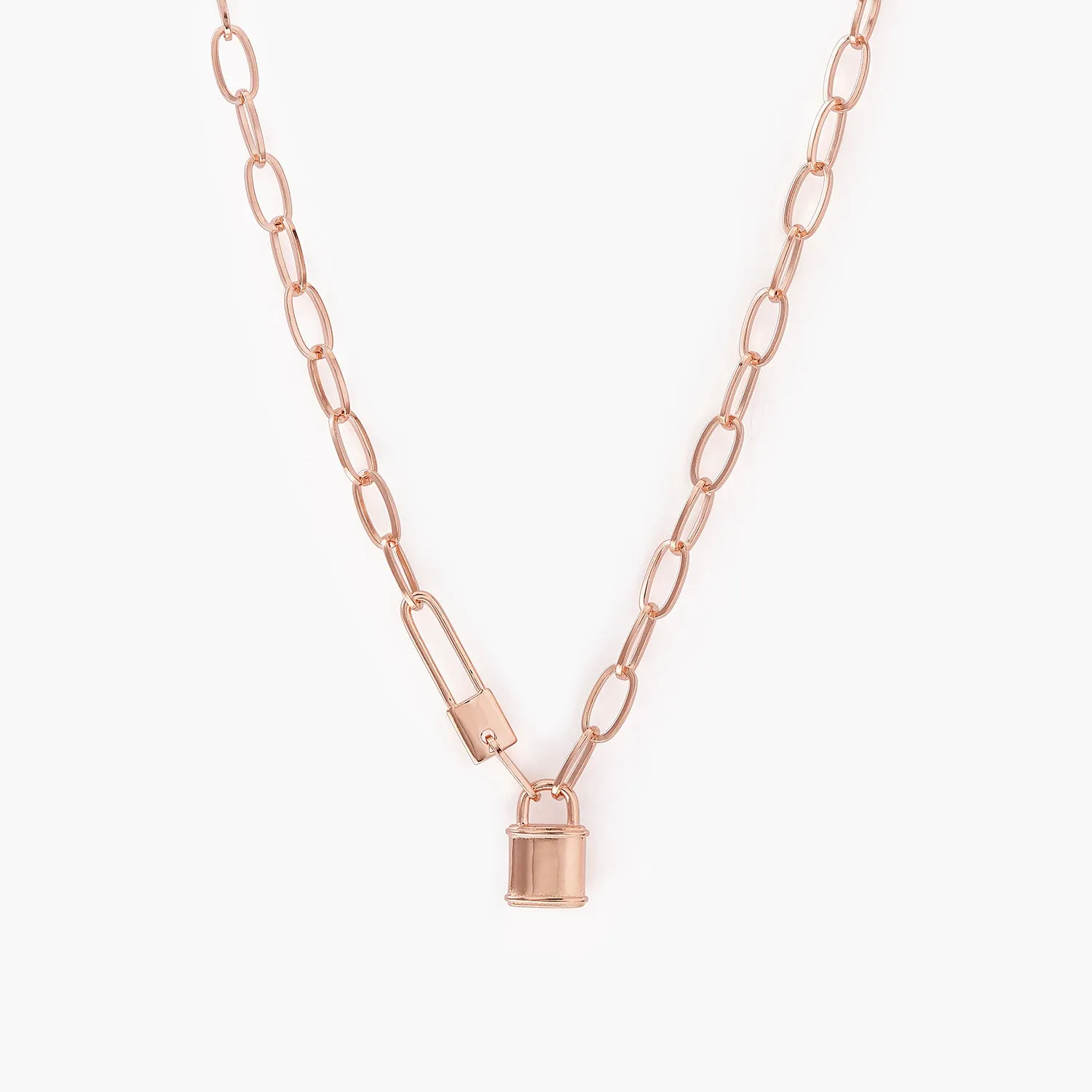 Oval Link Chain Necklace With Lock Pendant
