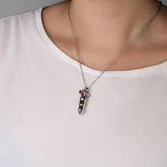 Pea Pod Necklace