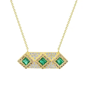 Queenly Emerald Necklace