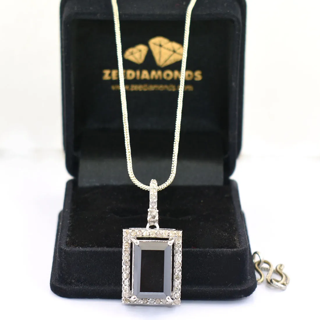 Rare 12 Ct Certified! Beautiful Black Diamond Pendant With Diamond Accents. Great Design