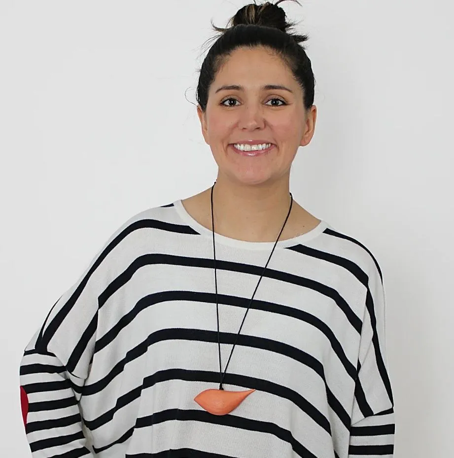 Robin Pendant Necklace
