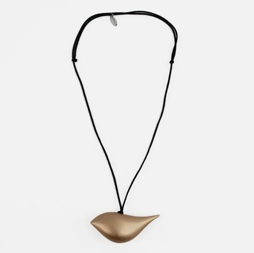 Robin Pendant Necklace