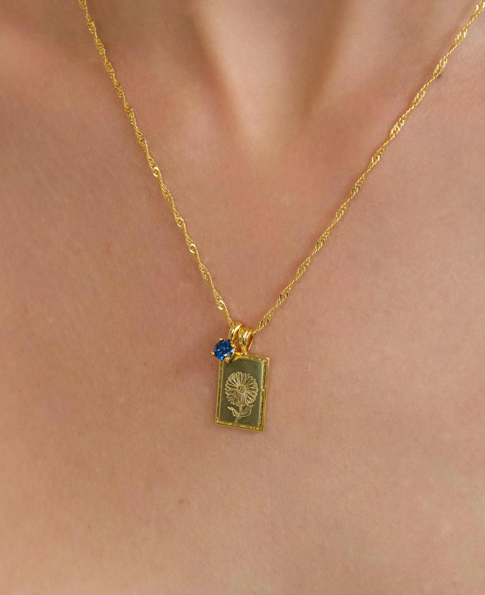 September - Aster Birth Flower Pendant Necklace