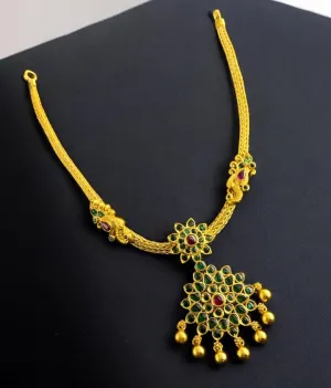 The Madhurima Silver Green Kemp Necklace