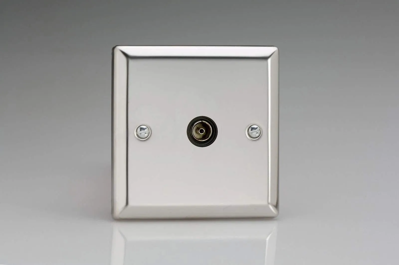 Varilight 1-Gang TV Socket, Isolated Co-axial Mirror Chrome XC8ISOB