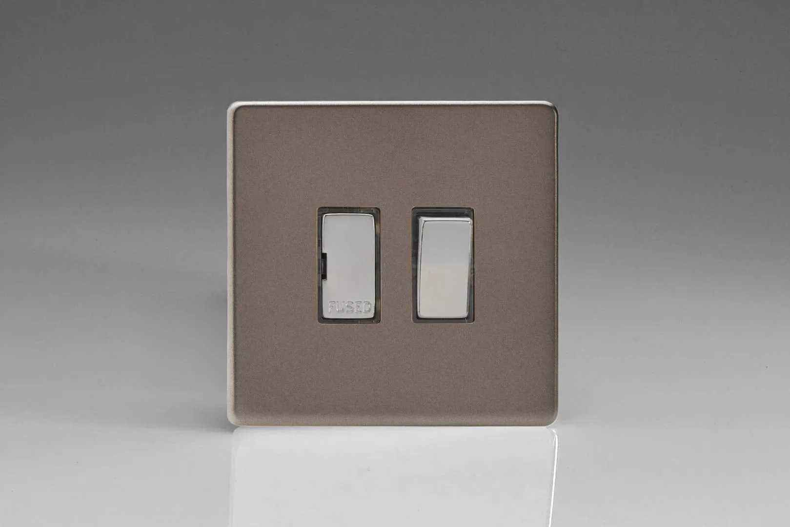 Varilight 13A Switched Fused Spur with Metal Inserts Pewter XDR6DS