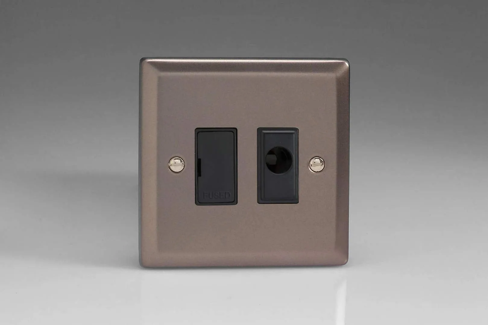 Varilight 13A Unswitched Fused Spur   Flex Outlet Pewter XR6UFOB