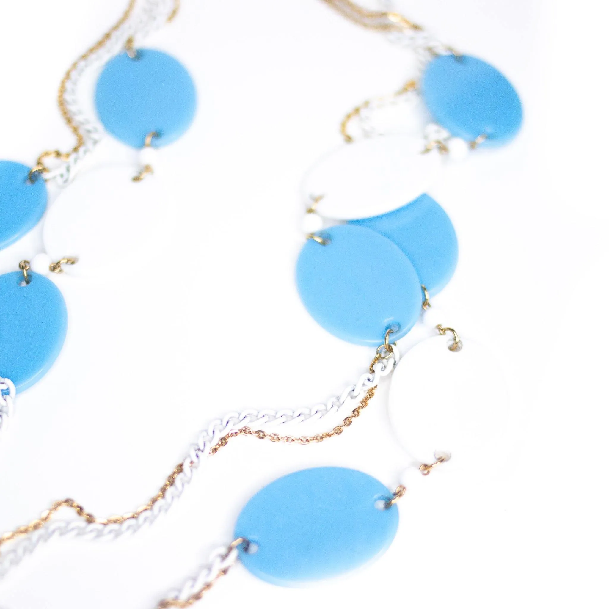 Vintage 1960s Mod Style Oversized Blue and White Disc Necklace