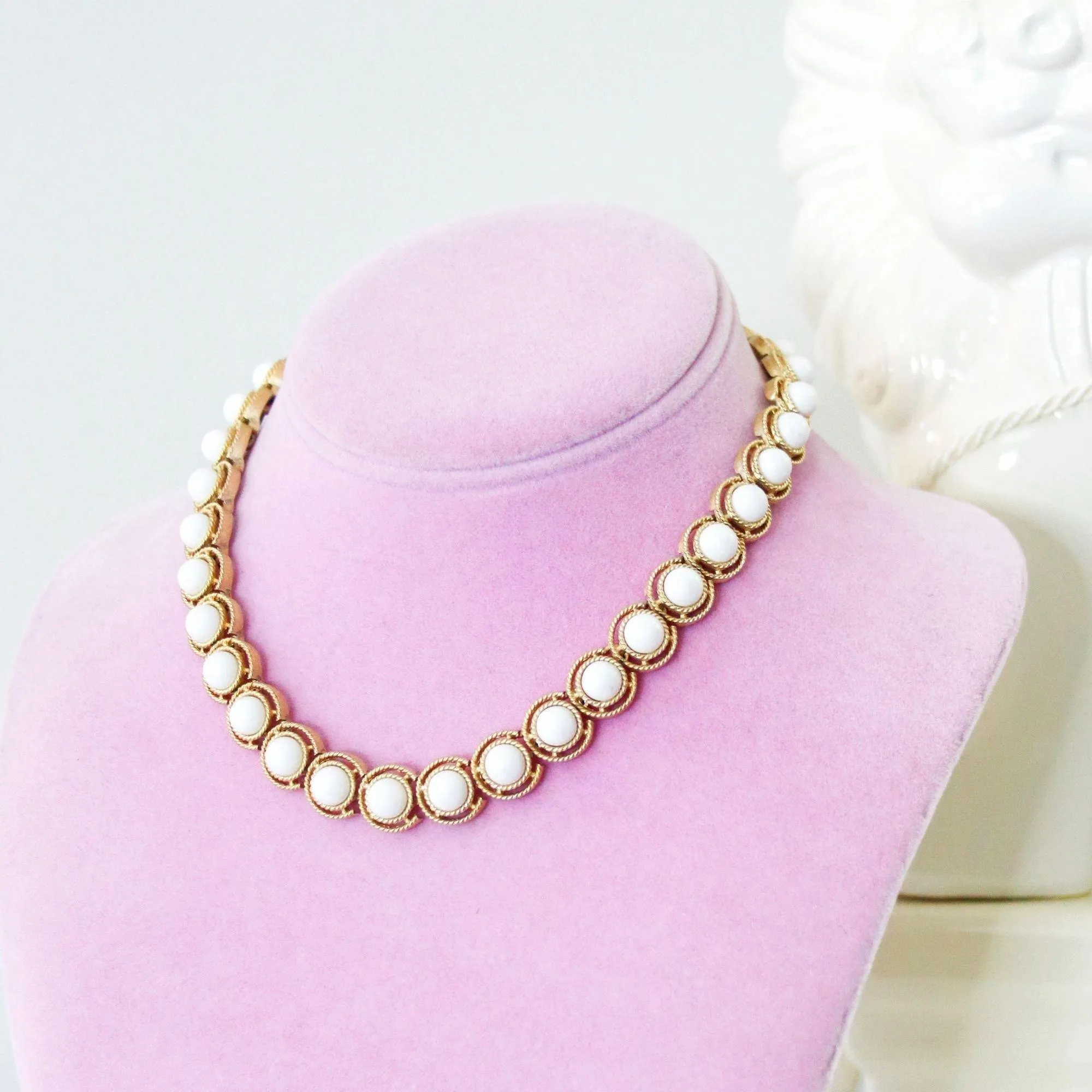 Vintage Crown Trifari White Cabochon and Gold Choker Necklace