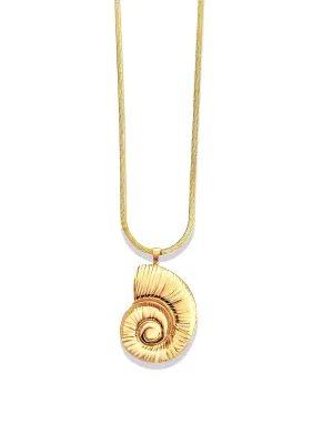 Vittoria Oversized Shell Necklace